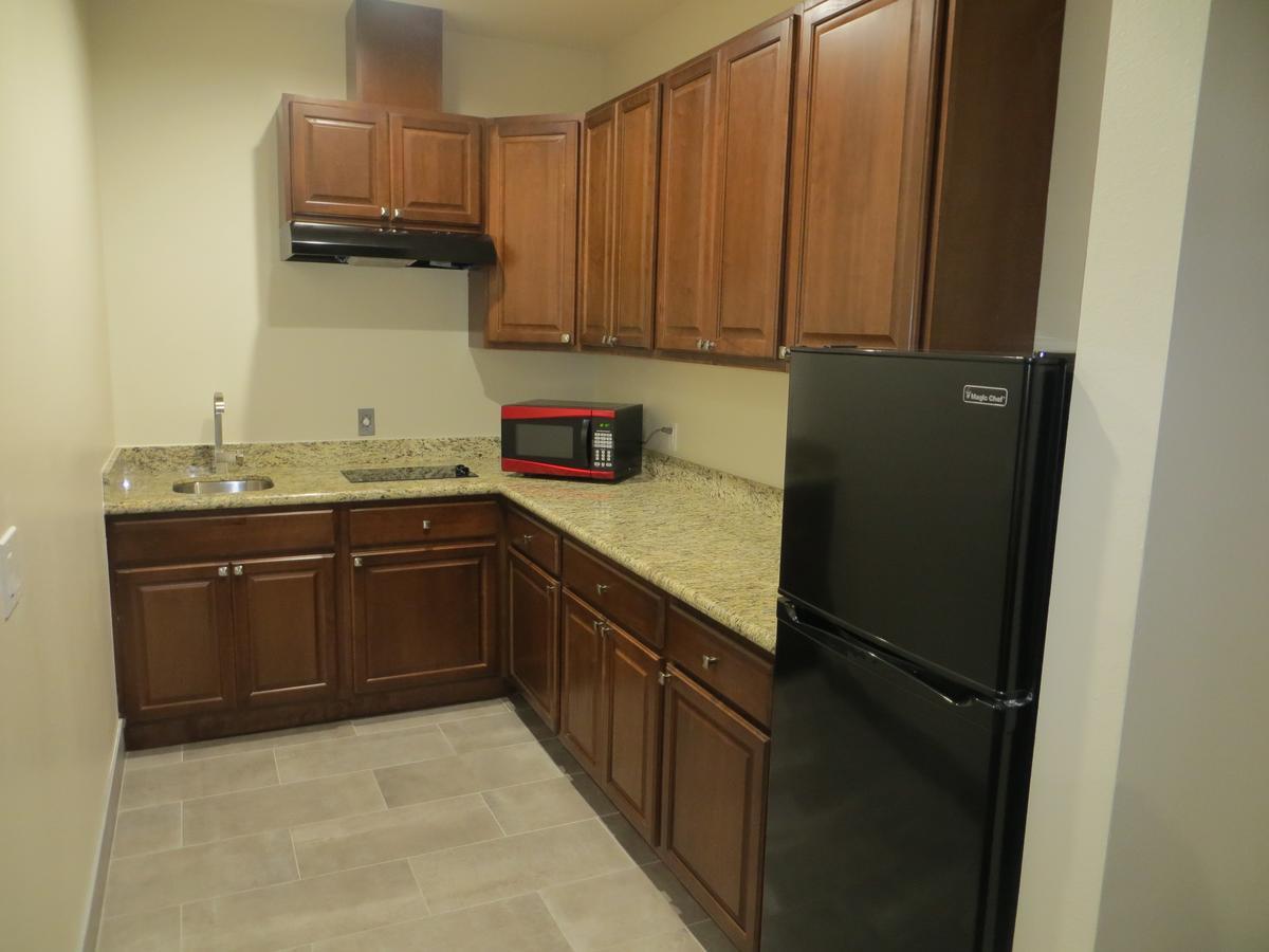 Scottish Inn And Suites Katy Esterno foto